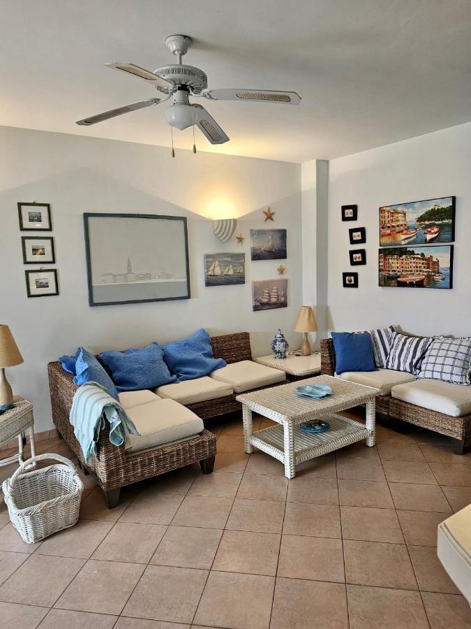 Brezza Marina Apartamento Grado Exterior foto